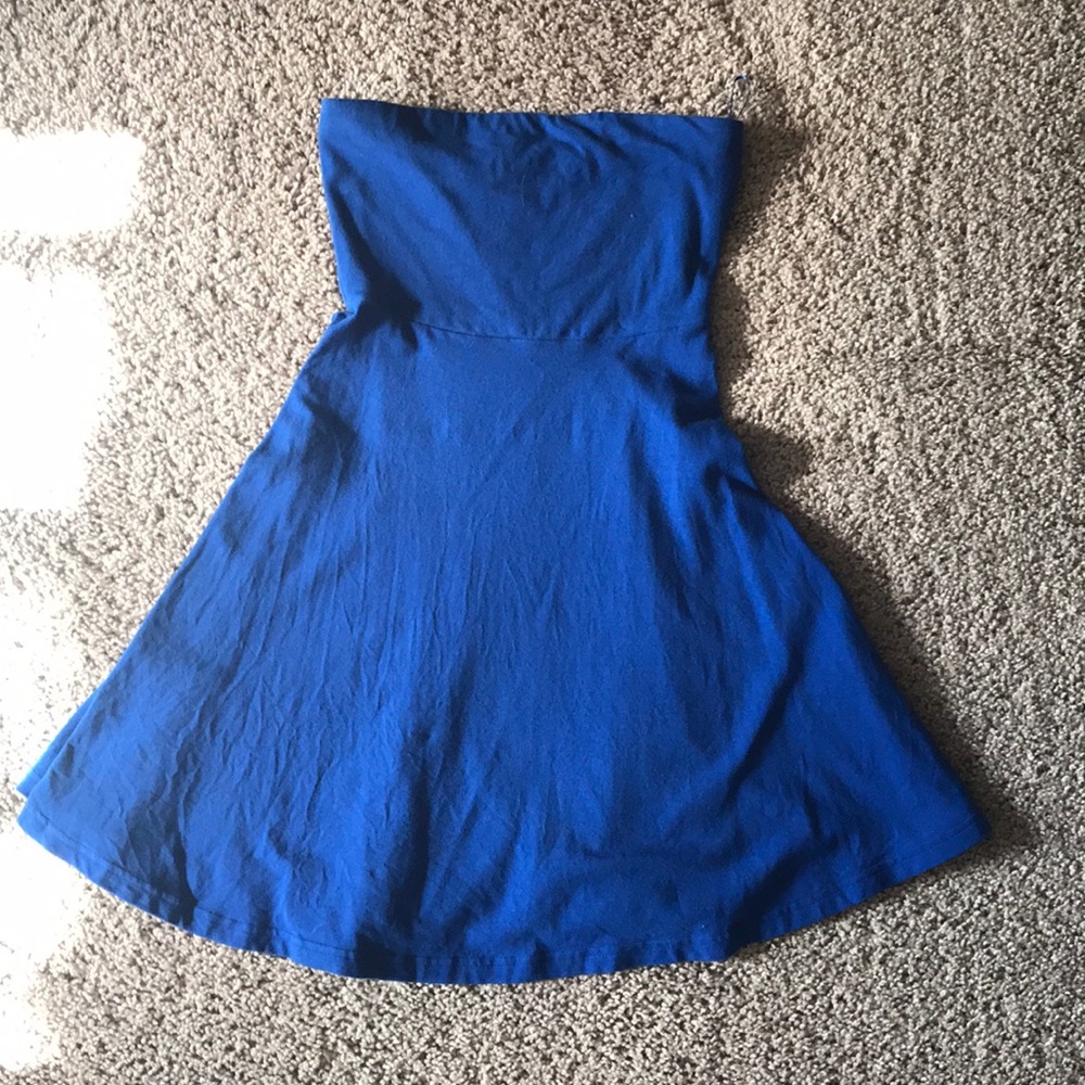 Strapless dress